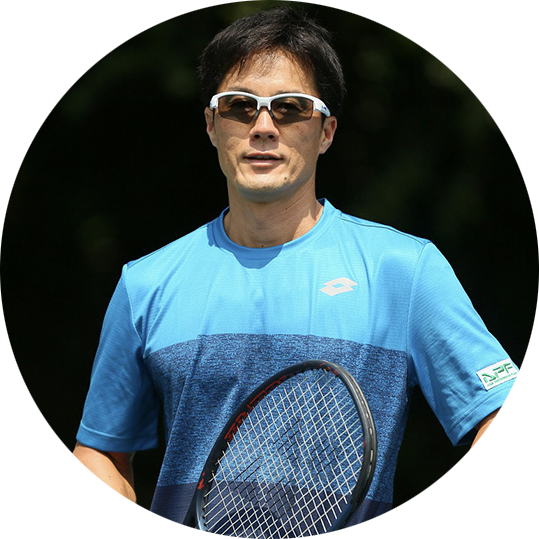 プロテニスプレーヤー・松井俊英